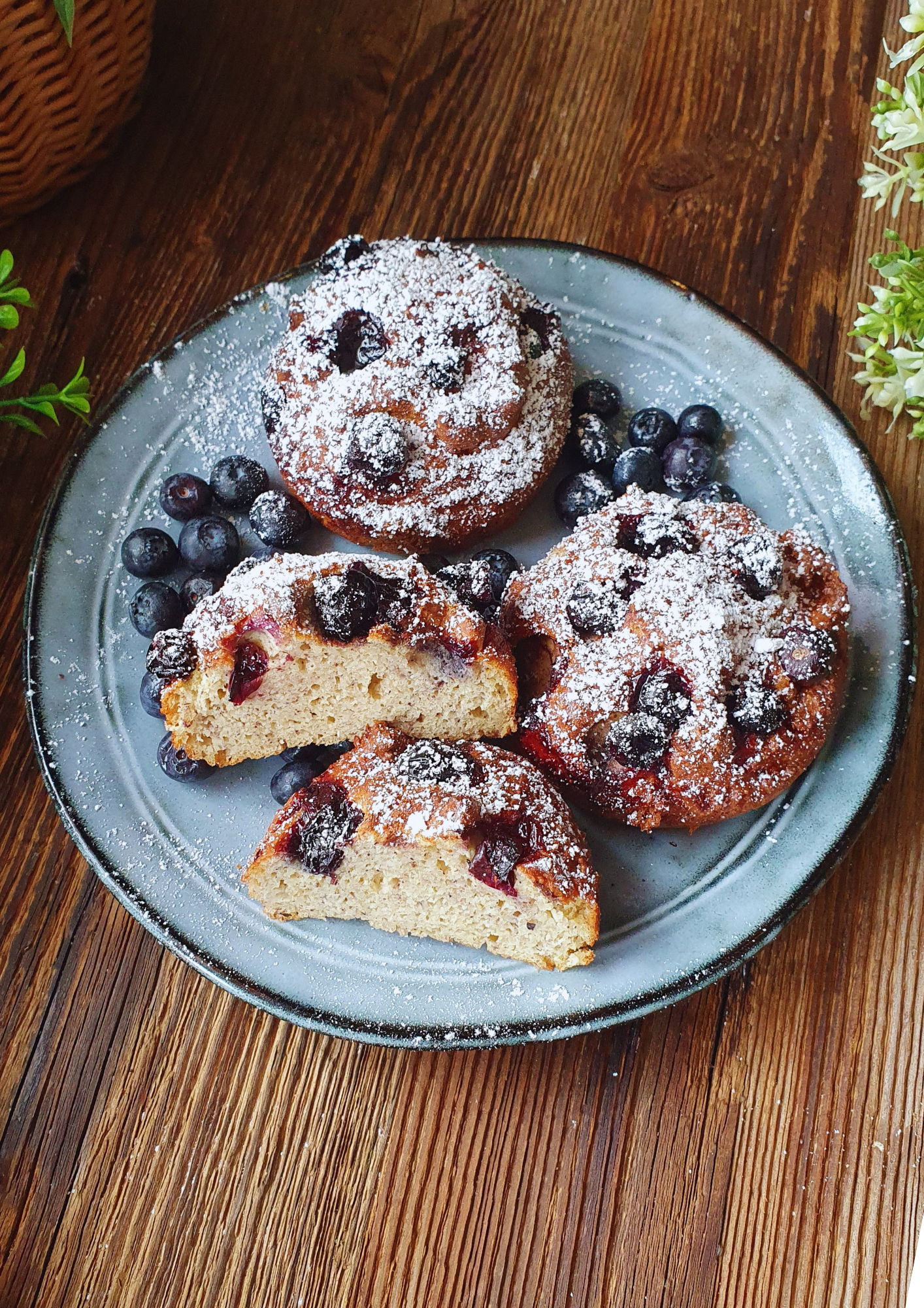 Desery keto i low carb z air fryer - okładka e-booka